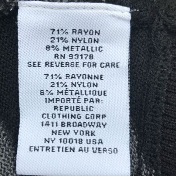 Carmen Marc Valvo Women's Black & Silver Metallic Chevron Long Sleeve Sweater 1X - Picture 6 of 8